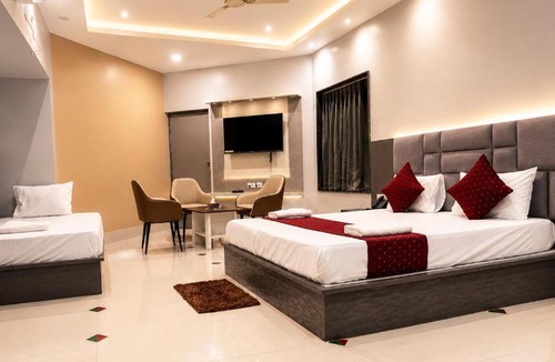 Kanthi Hotel | Jowar Hotel & Resort