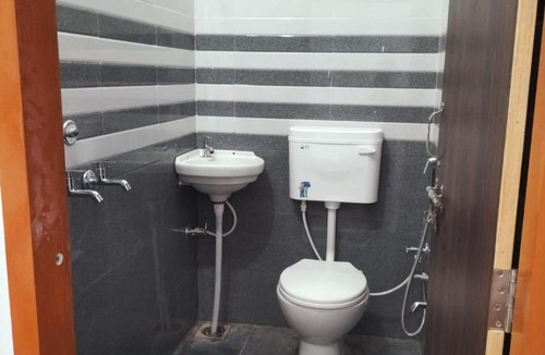 Shri Madhopur Hotel | jp hotel and restorent