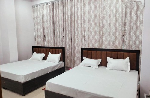 Shri Madhopur Hotel | jp hotel and restorent