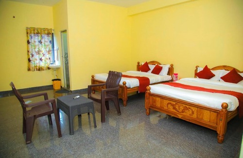 Usilampatti Hotel | JR Residency