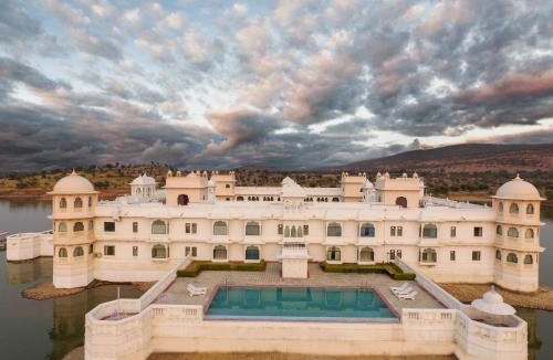 Parsoli Resort | juSTa Lake Nahargarh Palace, Chittorgarh