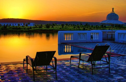 Parsoli Resort | juSTa Lake Nahargarh Palace, Chittorgarh