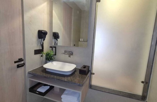 Dehradun Hotel | Kaara Dehradun