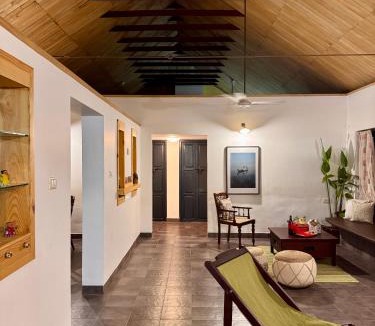 Vaikom Ski Chalet | Kadavu - Backwater home near Kumarakom & Kochi
