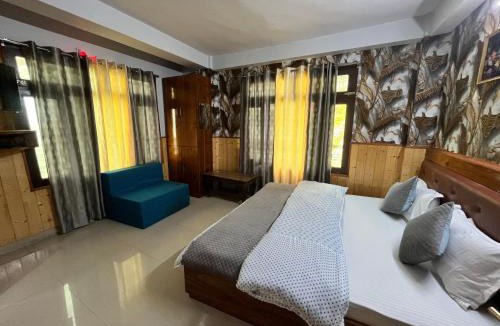 Sarahan House | Kailash view