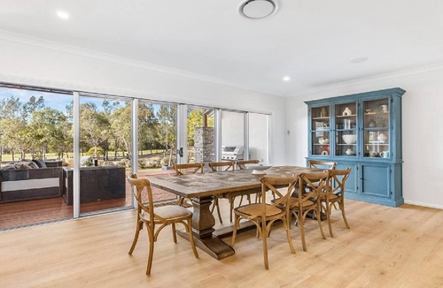 Pokolbin House | KANGAROO CROFT - THE VINTAGE HOLIDAY HOUSES