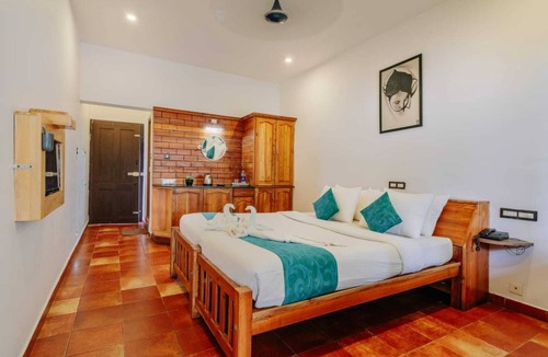 Kumily Hotel | Karar Gardens