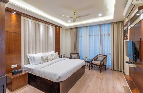 Dharamshala Hotel | Karnika Resort By White Panda Hotels