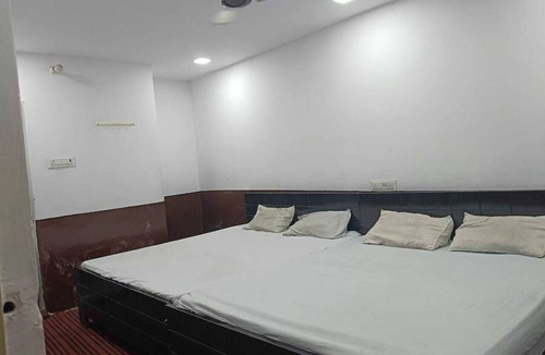 Dehri-on-sone Hotel | Kashyap Jakhi Bigha Dehri