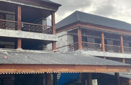 Kedarnath Hotel | Kedarnath Aastha Path ME5 Building