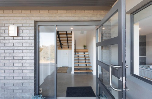 Eden House | Kingfisher Retreat @ Eden Cove 2+ nights (5 Bedroom)