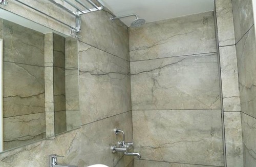 Tuljapur Hotel | Kings Executive and Restaurant