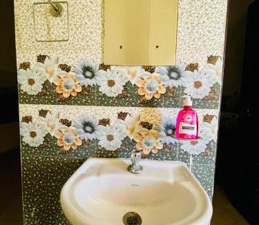 Hamirpur House | Kiran Homestay