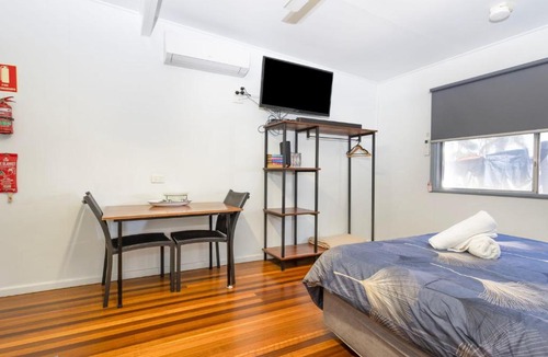 Iluka Cabin | Koala Lodge Studio 1