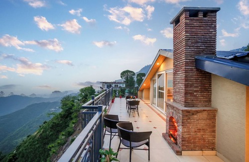 Kasauli Villa | Konifer Villas By ELIVAAS