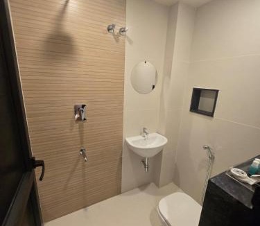 Vellore Hotel | KOONA RESIDENCY