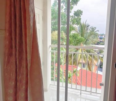 East Nada Apartment | krishna paadham inn 100 meters from temple