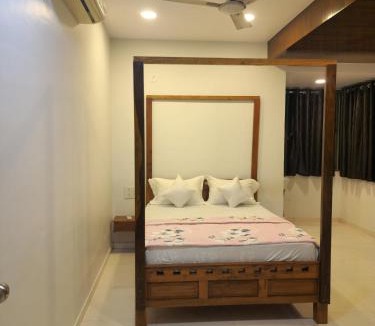 Valsad Hotel | Kuber hotel