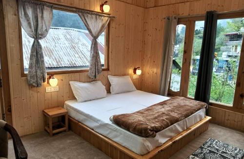 Ghiyagi House | Kudhal Home Stay