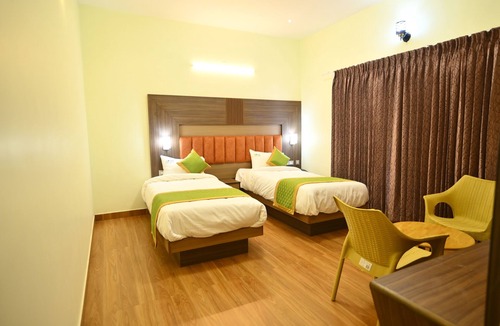 Kodaikanal Hotel | KULIR KODAI INN