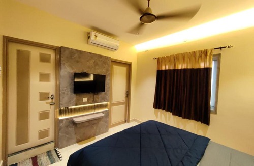 Madurai Apartment | Kumaran Grand - Luxury Rooms