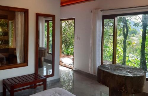 Kunchithanny House | Kurinjiyil farmstay munnar