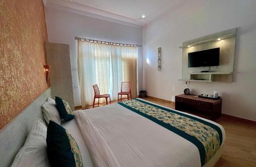 Khajuraho Bed & Breakfast | La Curcuma Luxury Homestay