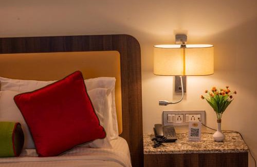 Anjuna Hotel | La Oasis by Meraden ,Goa