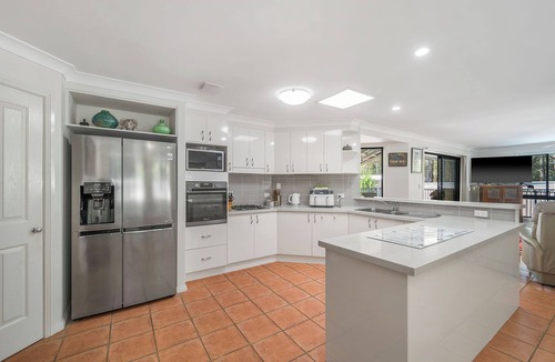 Lake Cathie House | Lake Cathie Oasis - 32 Bounty Avenue : 4 BR, 2.5 BA House in Lake Cathie , Sleeps 8