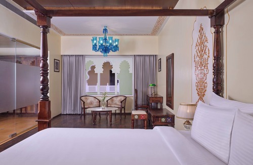 Vadodara Hotel | Laxminarayan Palace Hotel by ROHL