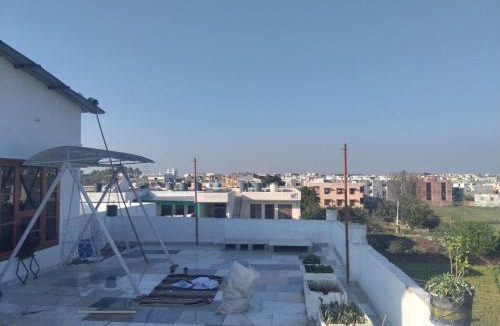 Kharar Bed & Breakfast | Leisure Paradise