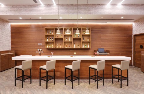 Gurugram Hotel | Lemon Tree Hotel, Sector 60, Gurugram