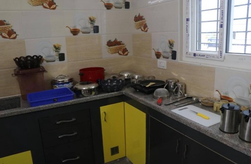 Tirupati Apartment | Leo Home Stay #2