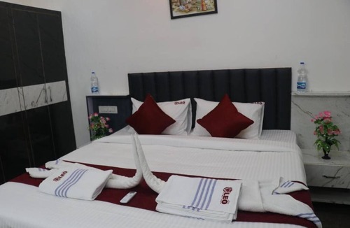 Tirupati Apartment | Leo Home Stay #2