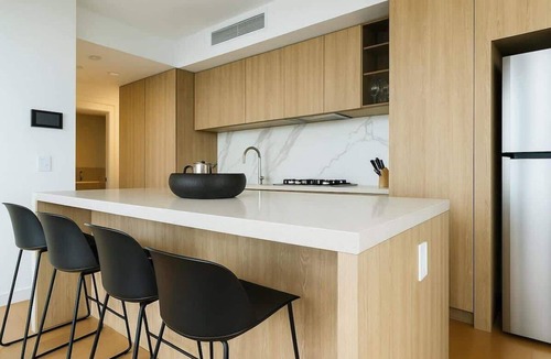 Broadbeach Apartment | Level 25 Broadbeach Escape Pool Gym