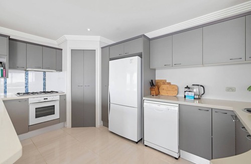 Emerald Beach House | Lighthouse at Emerald Beach Amazing Ocean Views, Pet Friendly