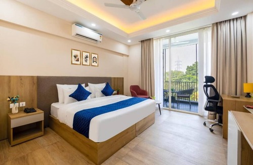 Sushant Lok Hotel | Limewood Signature - Huda City Centre