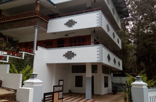 Aadit House | Linten Holiday Resort, Property set in 4.7km from MUNNAR Town 2