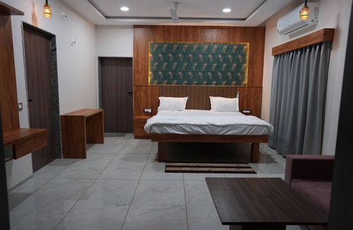 Dhari Resort | Lions Den Gir Resort and Adventure Park