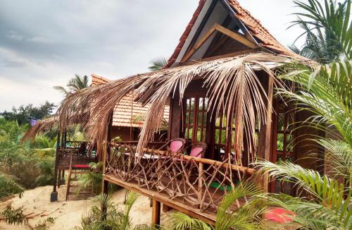 Saunta Vaddo Resort | Little India Beach Cottages