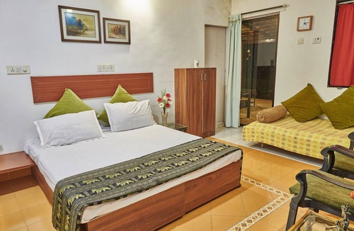 Karjat House | LivingStone, 3BHK River-side Farm Stay, Karjat