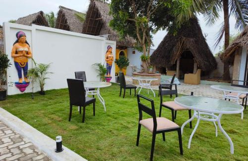 Tindivanam Hotel | LM COTTAGe