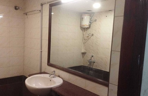 Ameerpet Hotel | LNV Hotels-Athithi Inn