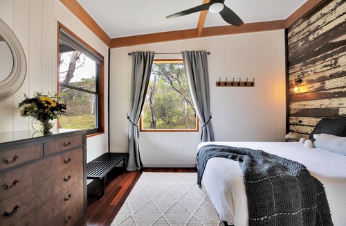 Hartley Vale House | Long Alley Barn - beautiful bushland retreat