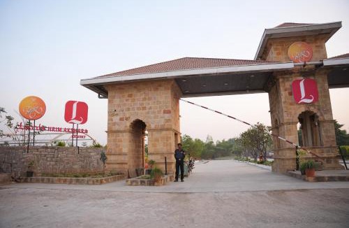 Basar Hotel | Lords Hrim Akshara Resort