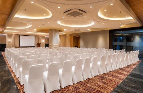 Sanand Hotel | Lords Inn Sanand