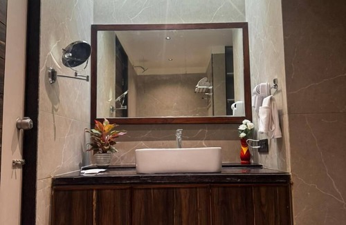 Kodinar Hotel | Lords Swastik Studio Kodinar