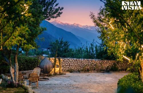 Manali Villa | Lost in the Alps by VEO - Part of StayVista