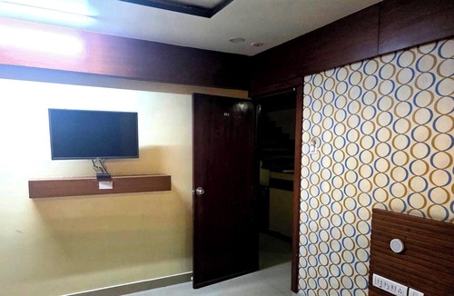 Nagavara Hotel | Lotus Park Inn