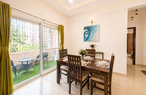 Gachibowli Apartment | Lovely 2 BHK house Near US Embassy, Financial District, Gachibowli